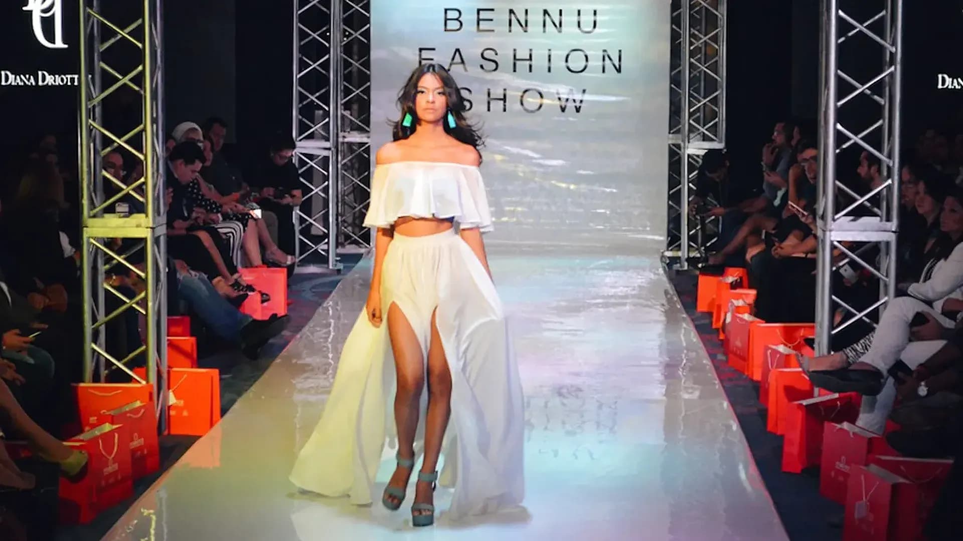 BENNU Fashion Show 2017, pasarela de modas UFG