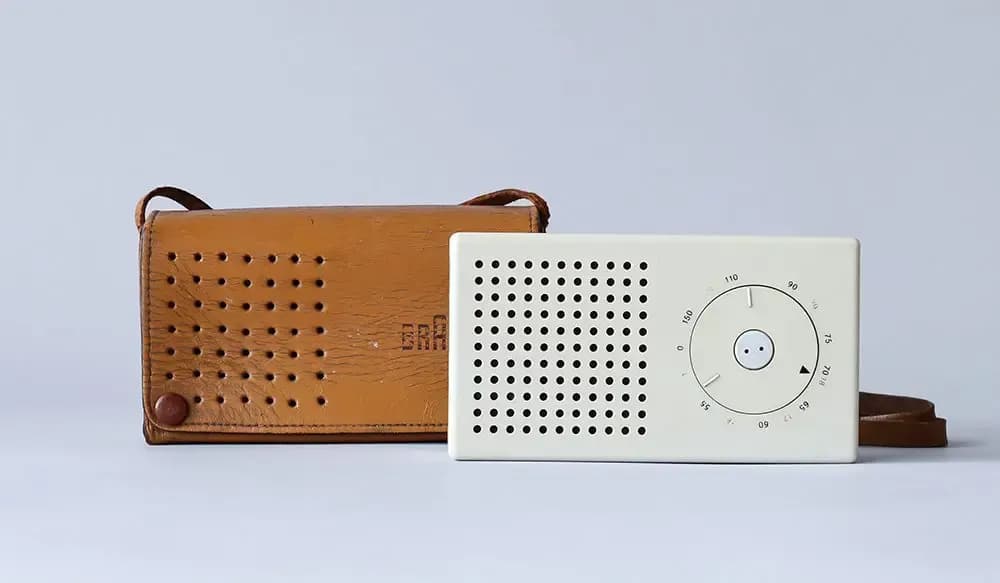 creatyum-media-dieter-rams-transistor-t3-02