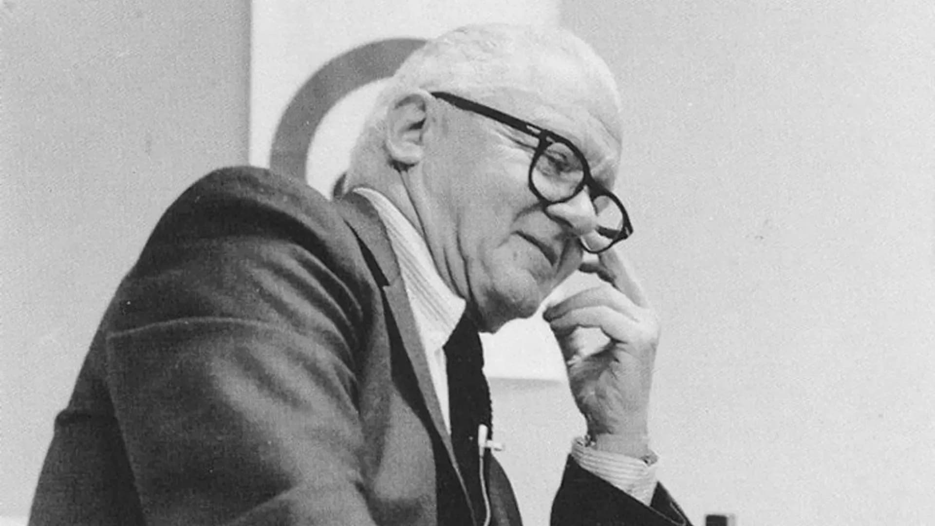 Paul Rand, un maestro del diseño gráfico